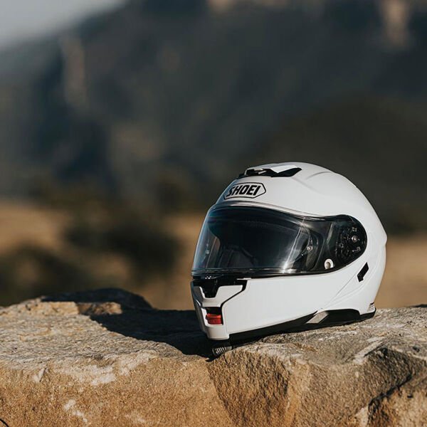 SHOEI NEOTEC 3 BEYAZ KASK