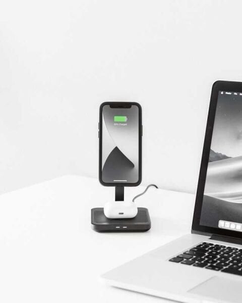 QUADLOCK MAG UYUMLU ÇİFTLİ MASAÜSTÜ KABLOSUZ ŞARJ CİHAZI