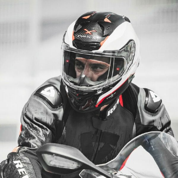 NEXX X.R3R KARBON BEYAZ-KIRMIZI KASK