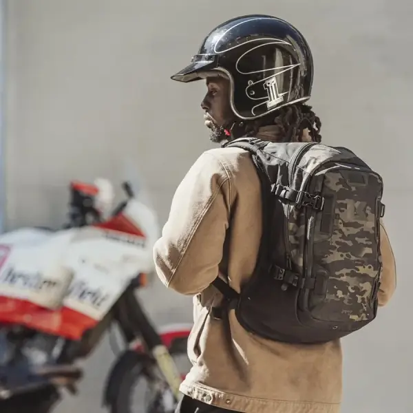 KRIEGA R20 SIRT ÇANTASI 20 LITRE MULTICAM