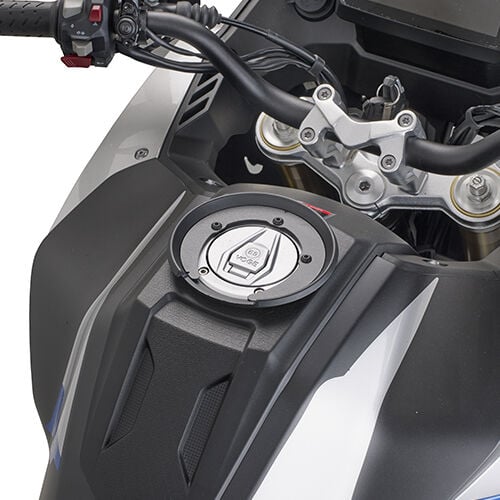 GIVI BF79 DEPOÜSTÜ ÇANTA APARATI (VOGE)